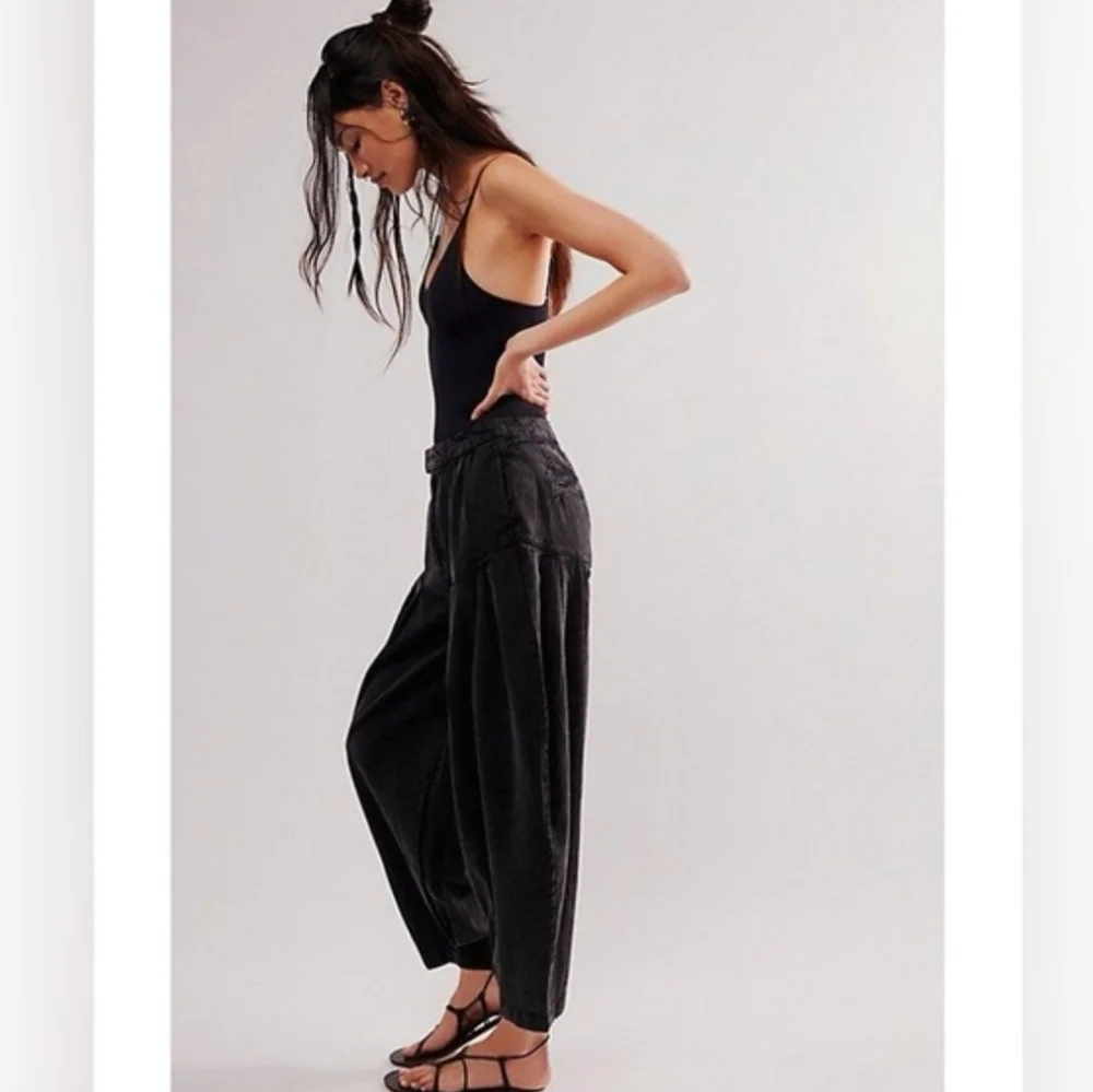 Sarina Pleated Barrel Trousers Cotton Lightweight Drapey Full Black Size 6 NWT - Picture 7 of 16